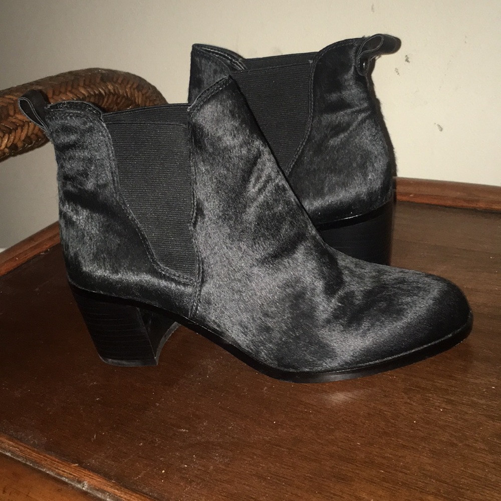 Sam Edelman, Real cow fur, size 8